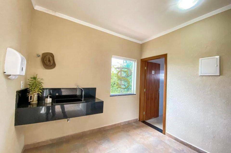 Chácara à venda com 4 quartos, 521m² - Foto 22