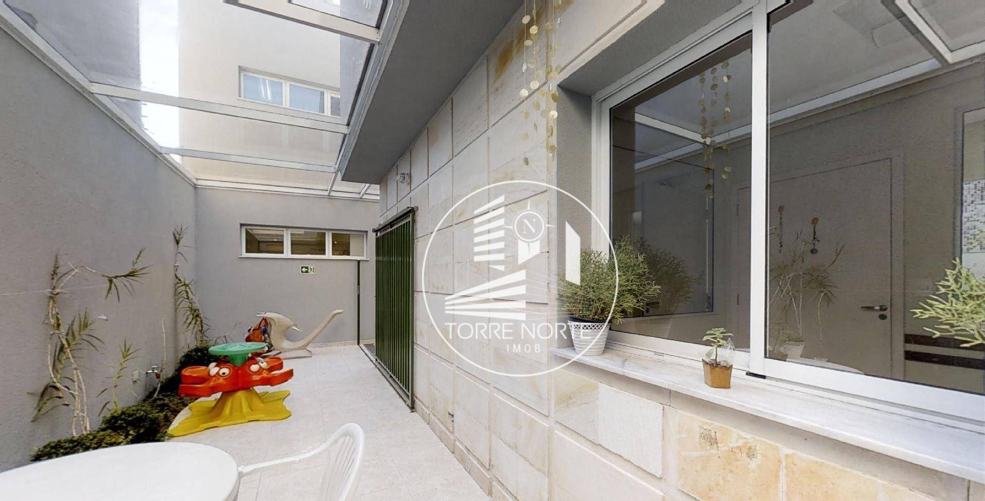 Casa à venda com 10 quartos, 374m² - Foto 12