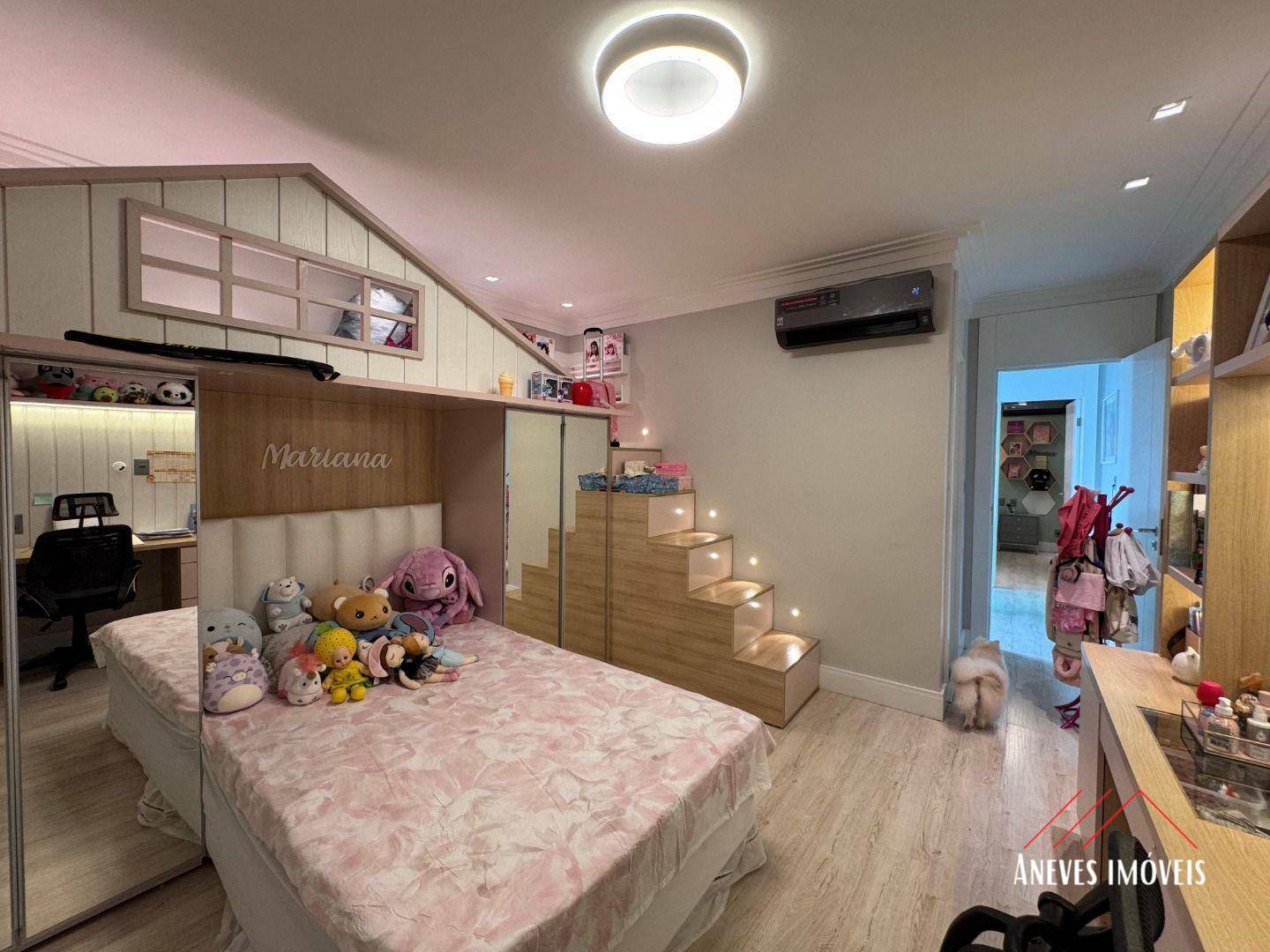 Casa de Condomínio à venda com 6 quartos, 390m² - Foto 19