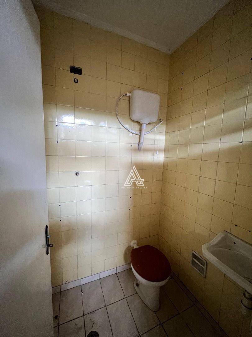 Sobrado à venda com 3 quartos, 250m² - Foto 55