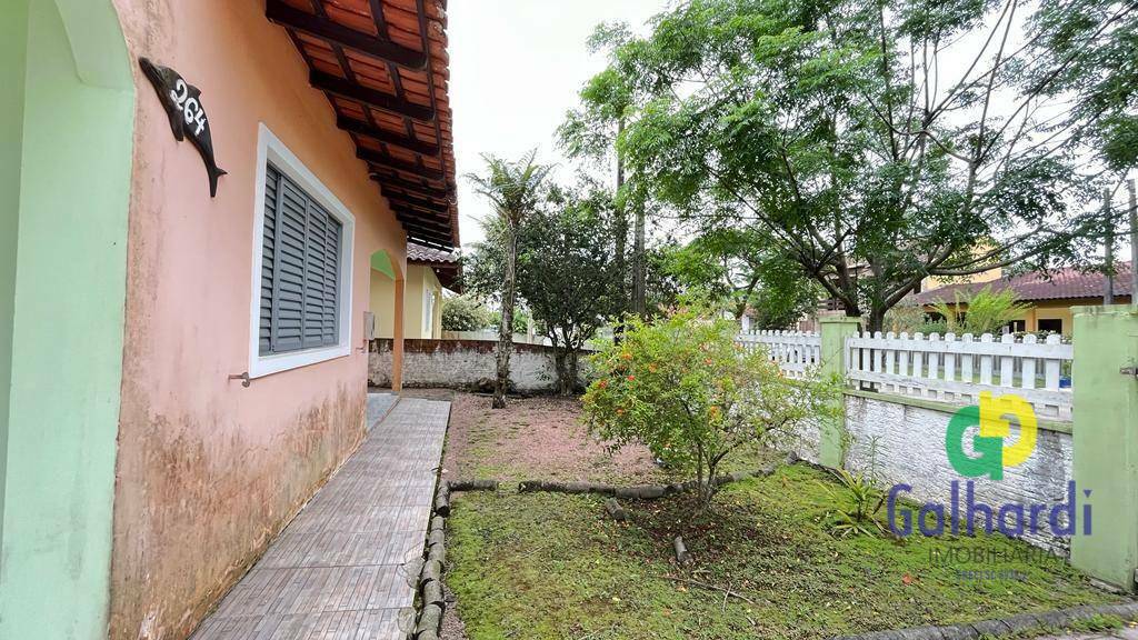 Sobrado à venda com 2 quartos, 137m² - Foto 3