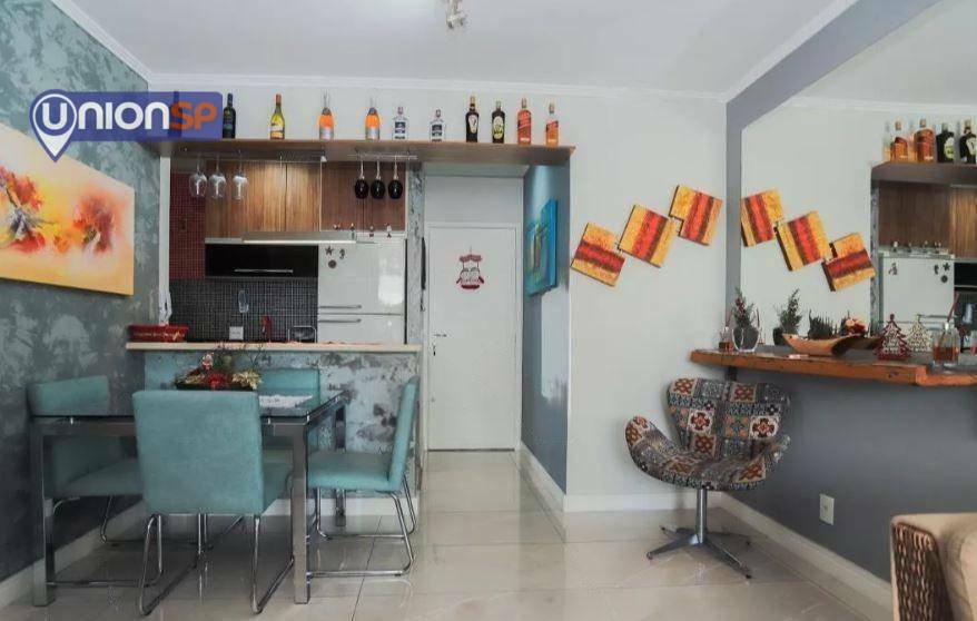 Apartamento à venda com 2 quartos, 60m² - Foto 13