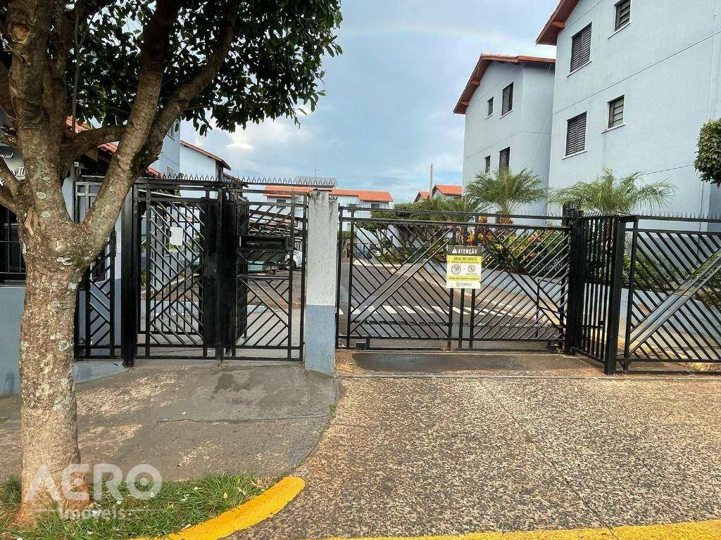 Apartamento à venda com 2 quartos, 46m² - Foto 1
