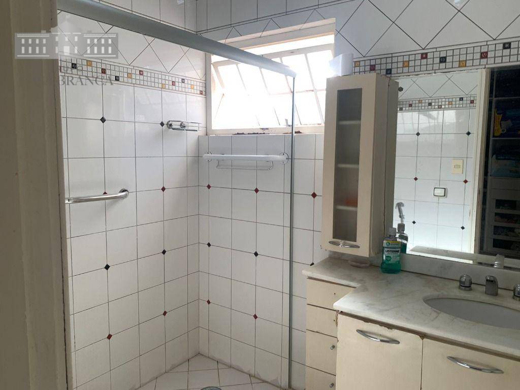 Sobrado à venda e aluguel com 4 quartos, 459m² - Foto 23