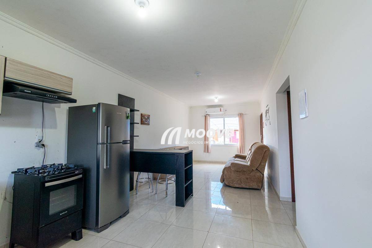 Casa à venda com 2 quartos, 67m² - Foto 6
