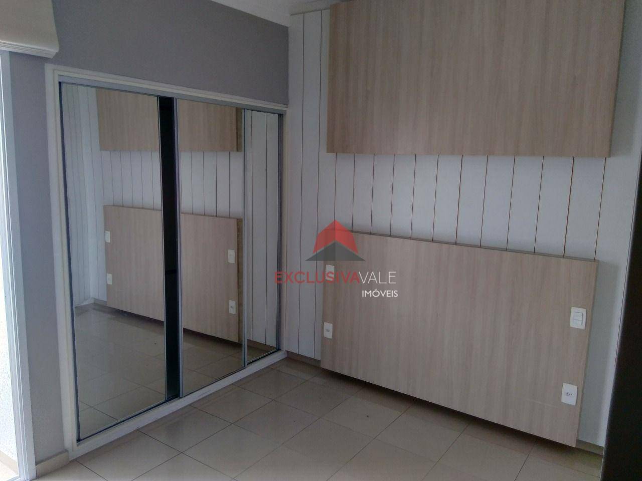 Apartamento à venda com 3 quartos, 125m² - Foto 14