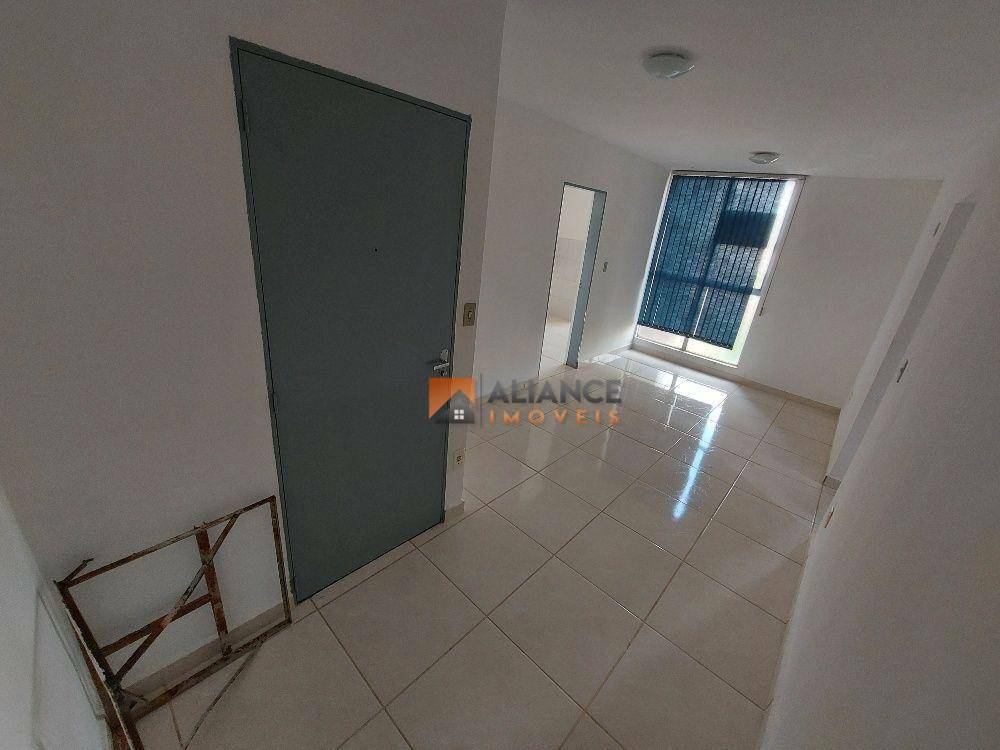 Apartamento para alugar com 2 quartos, 80m² - Foto 2