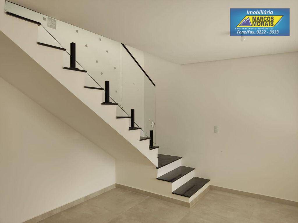 Casa à venda com 3 quartos, 187m² - Foto 7