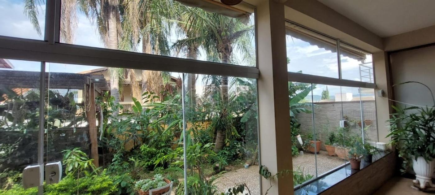 Casa de Condomínio à venda com 3 quartos, 330m² - Foto 26