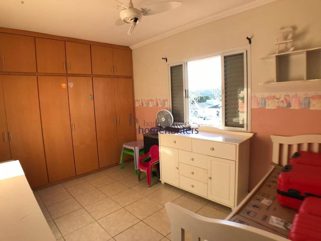 Casa de Condomínio à venda com 4 quartos, 200m² - Foto 13