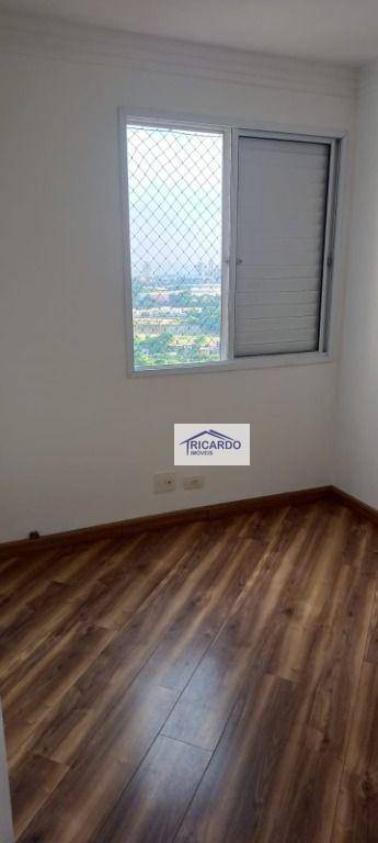 Apartamento à venda com 2 quartos, 63m² - Foto 9