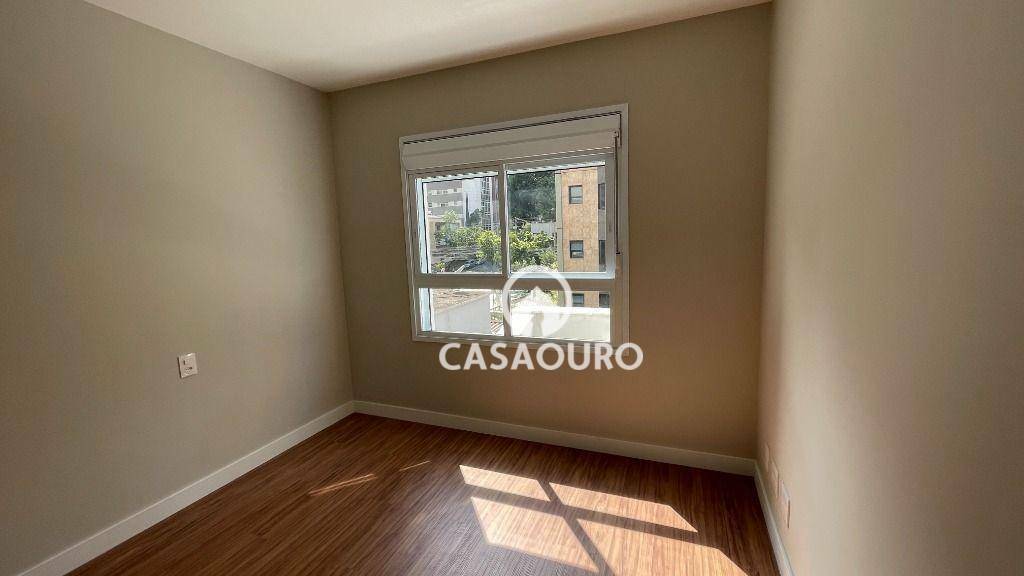 Apartamento para alugar com 3 quartos, 115m² - Foto 20