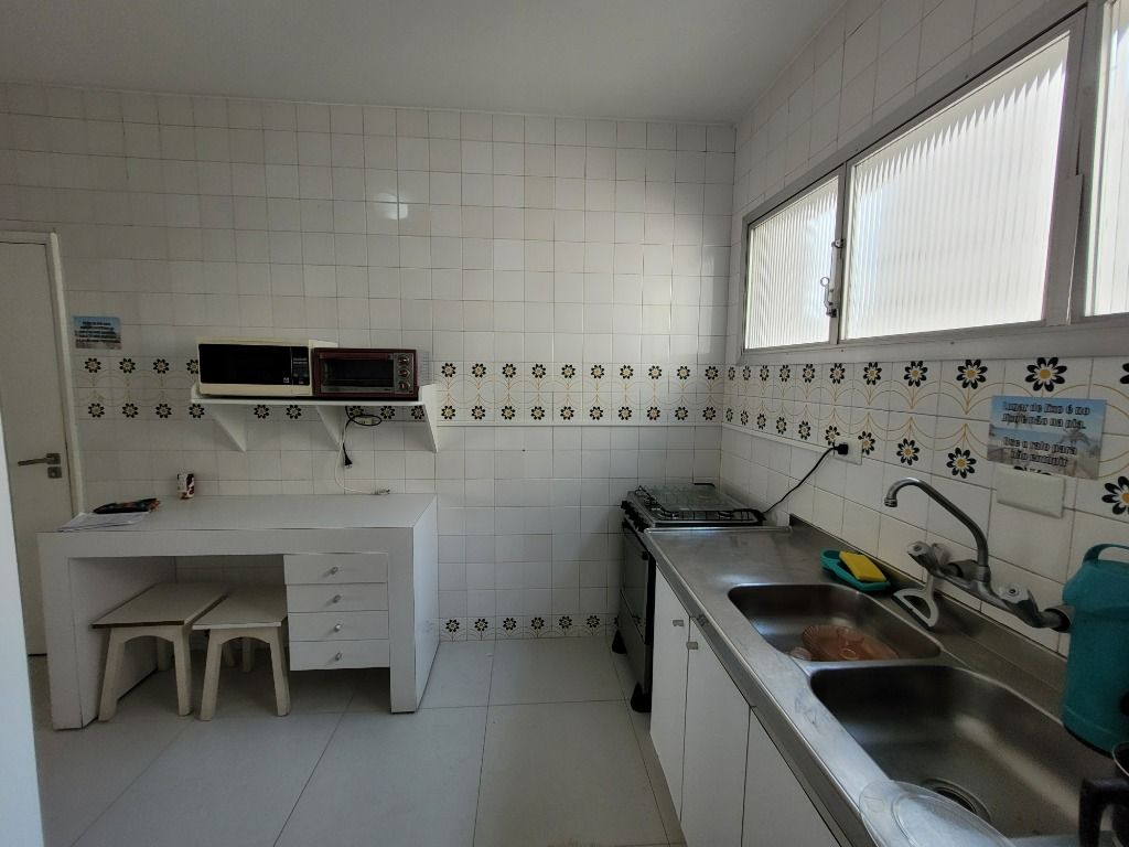 Apartamento à venda e aluguel com 3 quartos, 130m² - Foto 21