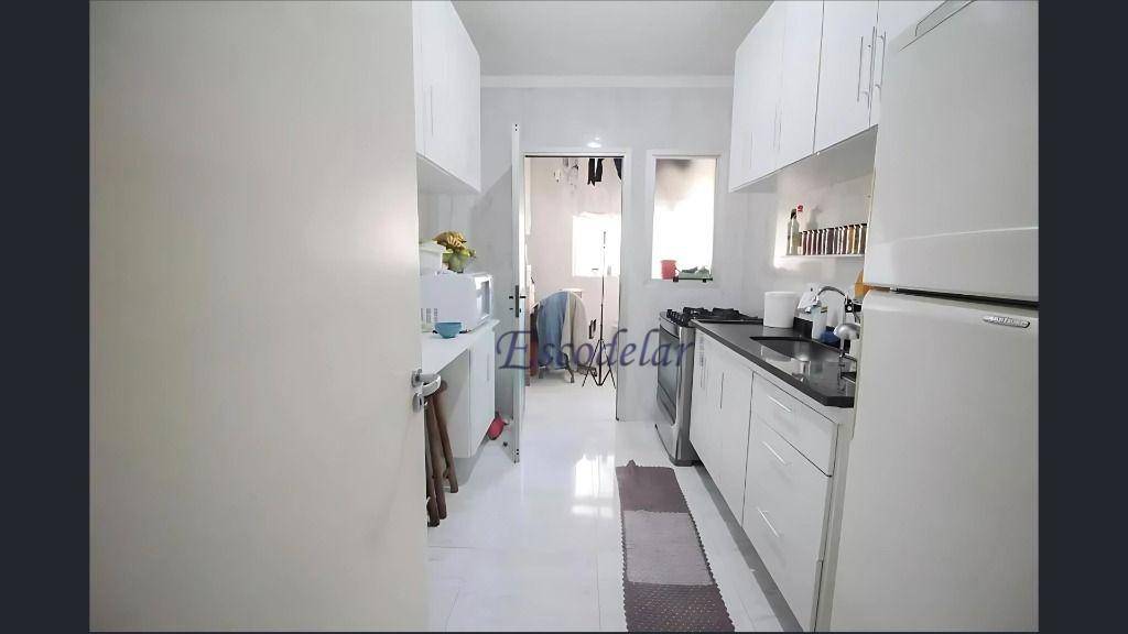 Apartamento à venda com 2 quartos, 70m² - Foto 15