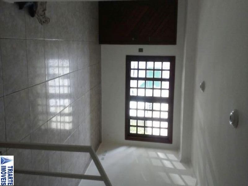 Sobrado à venda com 2 quartos, 70m² - Foto 2