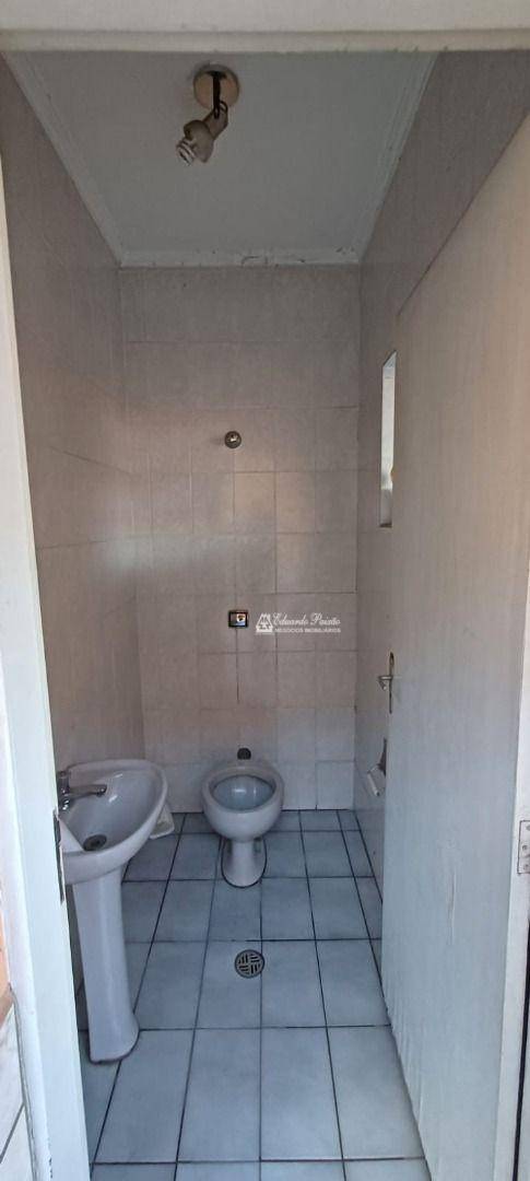 Casa à venda com 3 quartos, 250m² - Foto 28