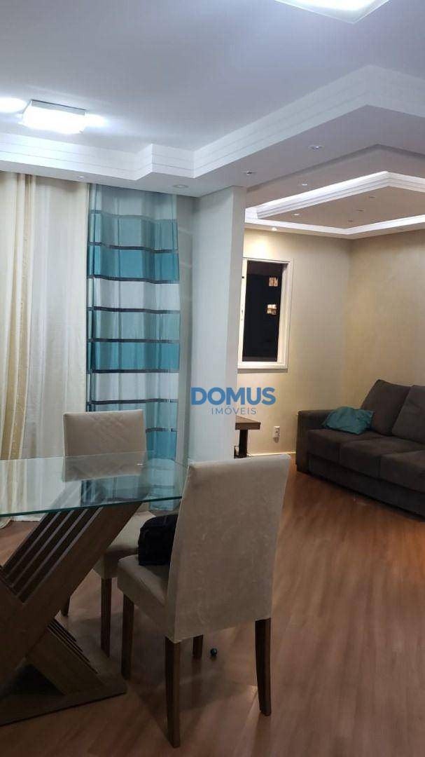 Apartamento à venda com 2 quartos, 77m² - Foto 6