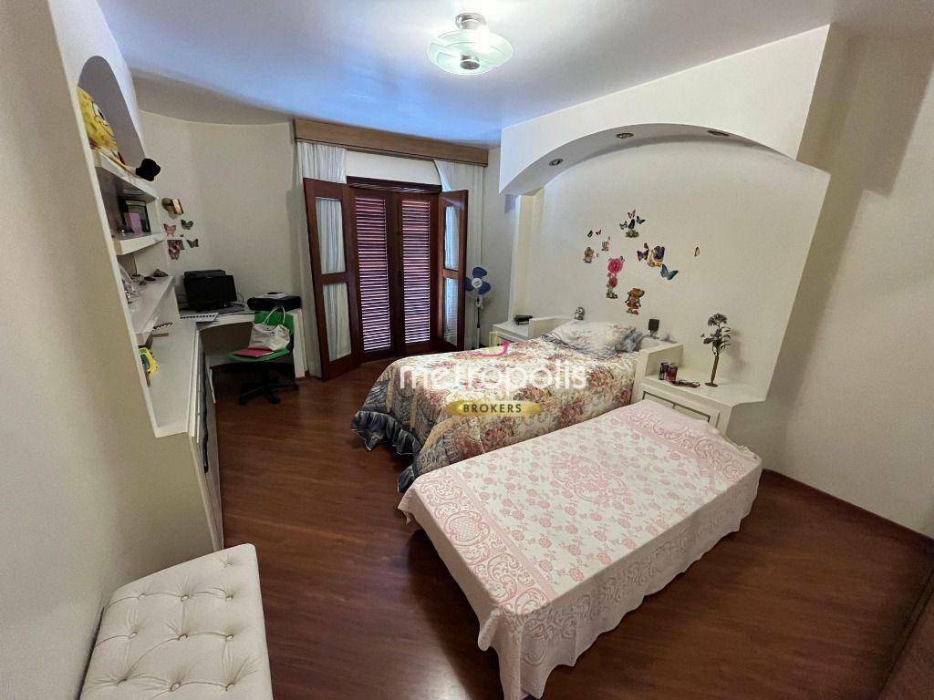 Sobrado à venda com 4 quartos, 415m² - Foto 30