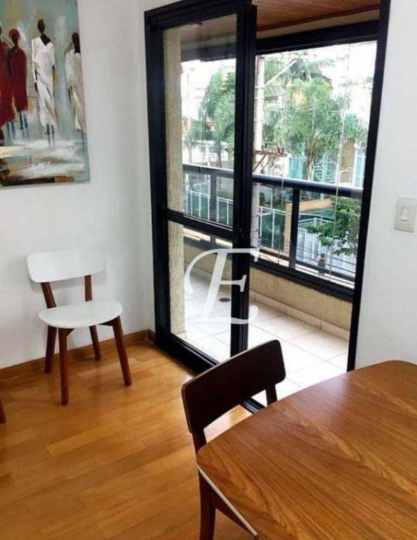 Apartamento à venda com 4 quartos, 175m² - Foto 7