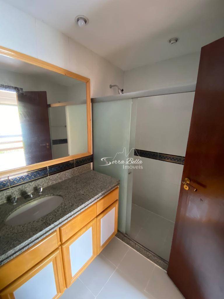 Casa de Condomínio à venda com 5 quartos, 211m² - Foto 35