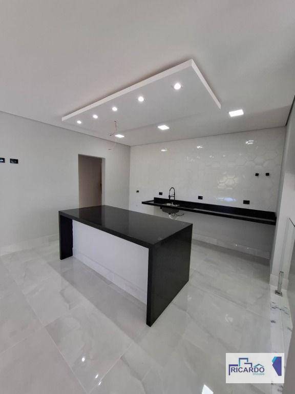 Sobrado à venda com 4 quartos, 295m² - Foto 9