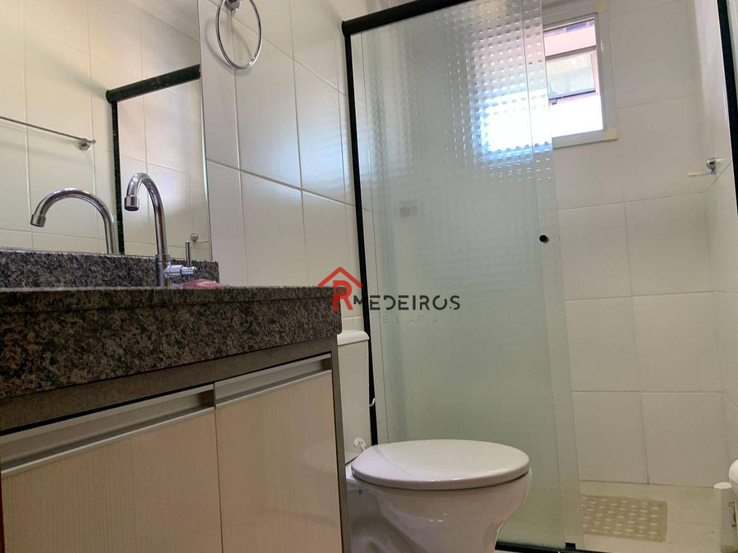 Apartamento à venda com 3 quartos, 196m² - Foto 35