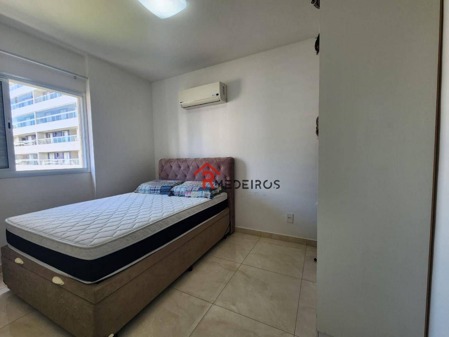 Apartamento à venda com 1 quarto, 57m² - Foto 10