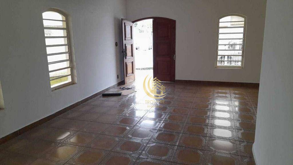 Casa à venda com 6 quartos, 189M2 - Foto 2