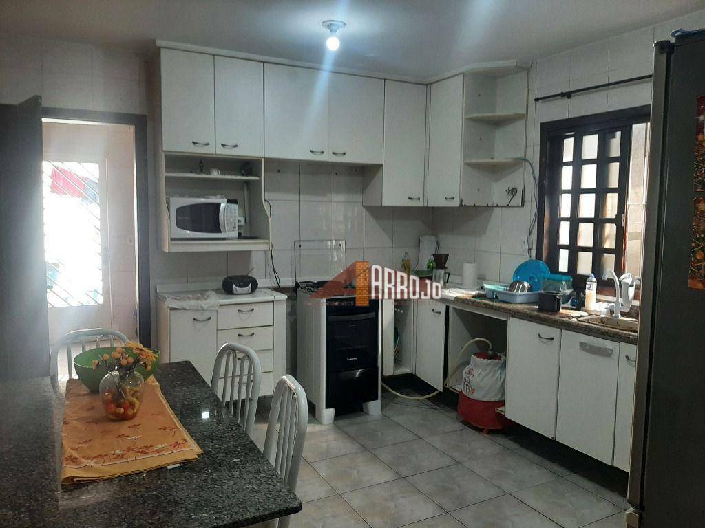 Sobrado à venda com 2 quartos, 97m² - Foto 7