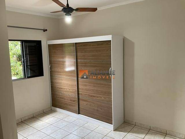 Apartamento à venda com 3 quartos, 100m² - Foto 11