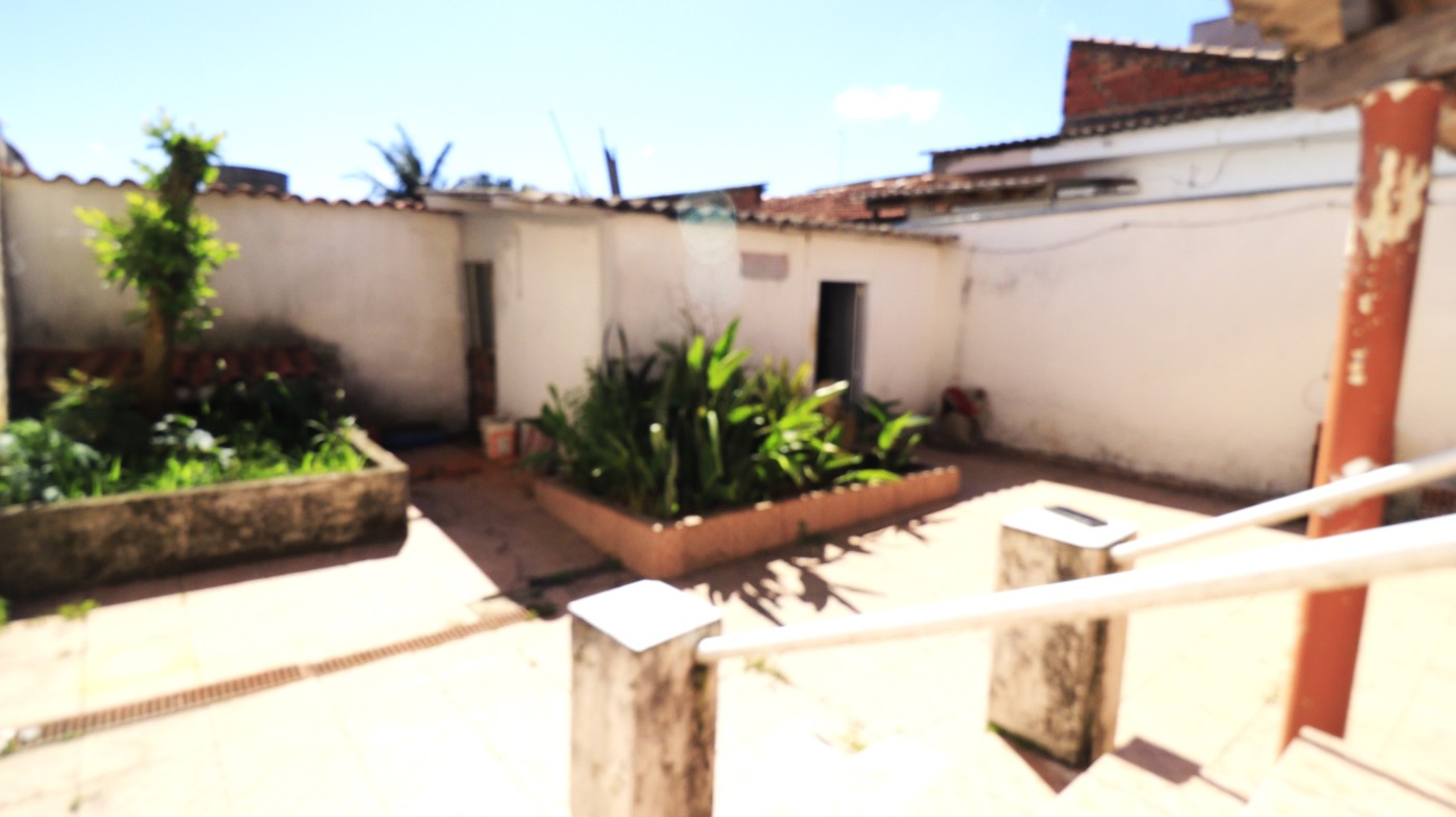 Casa para alugar com 2 quartos, 100m² - Foto 19