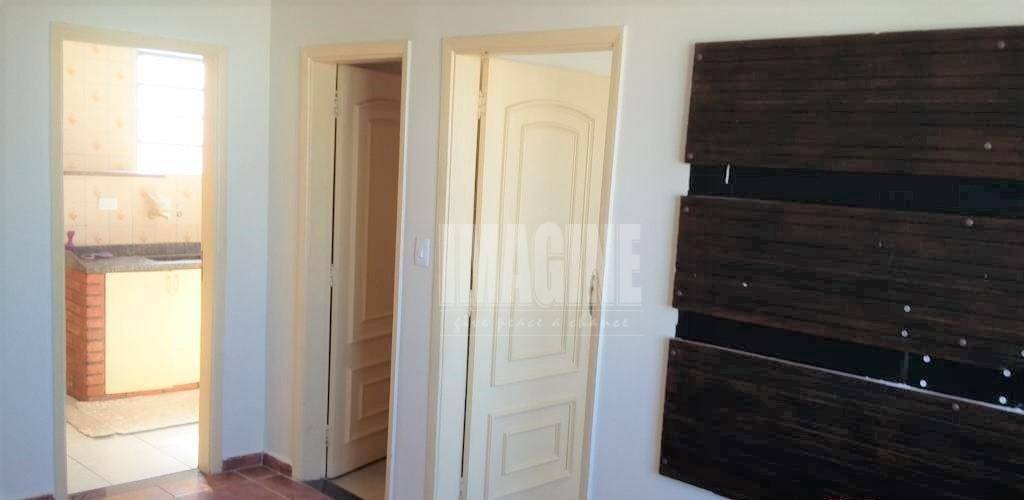 Apartamento à venda com 1 quarto, 46m² - Foto 3