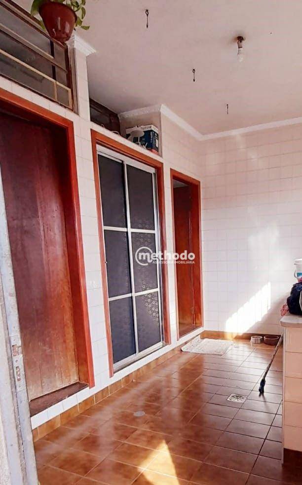 Casa à venda com 4 quartos, 366m² - Foto 6