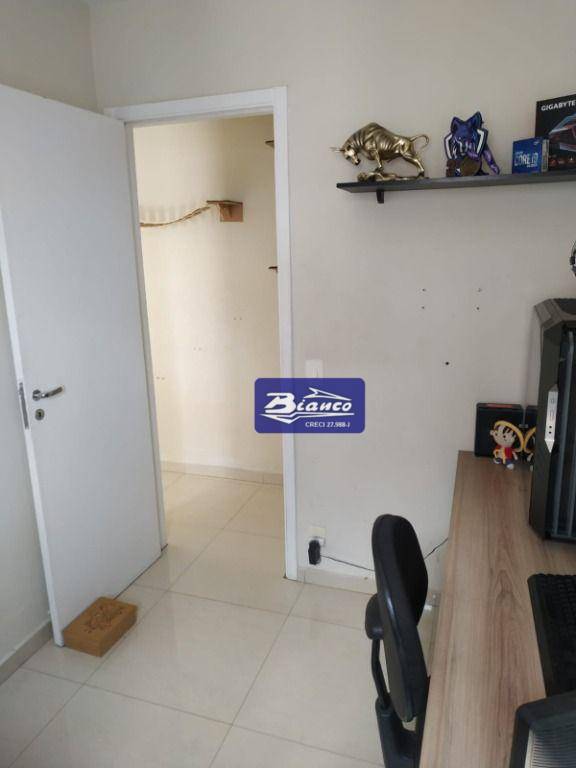 Apartamento à venda com 3 quartos, 56m² - Foto 20