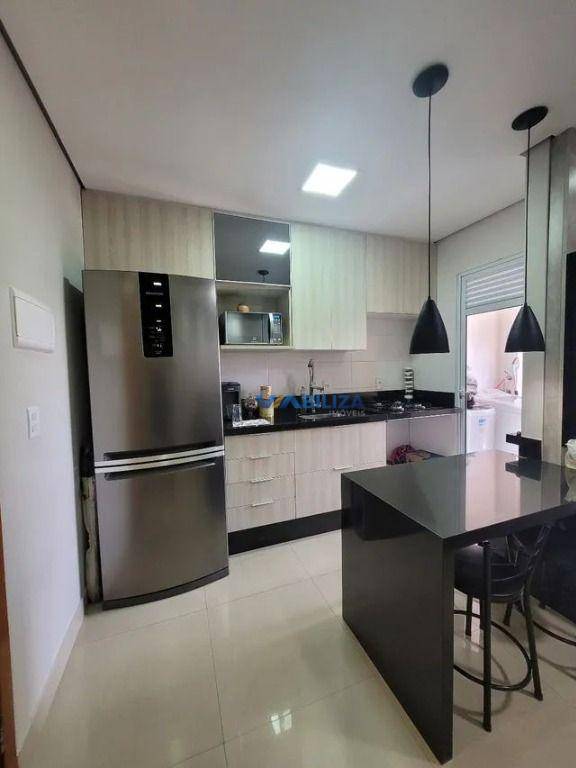 Apartamento à venda com 2 quartos, 49m² - Foto 3