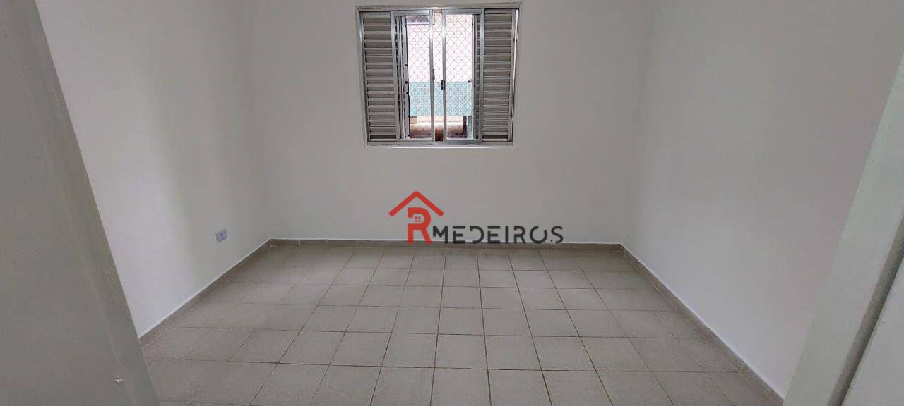 Apartamento à venda com 2 quartos, 61m² - Foto 11