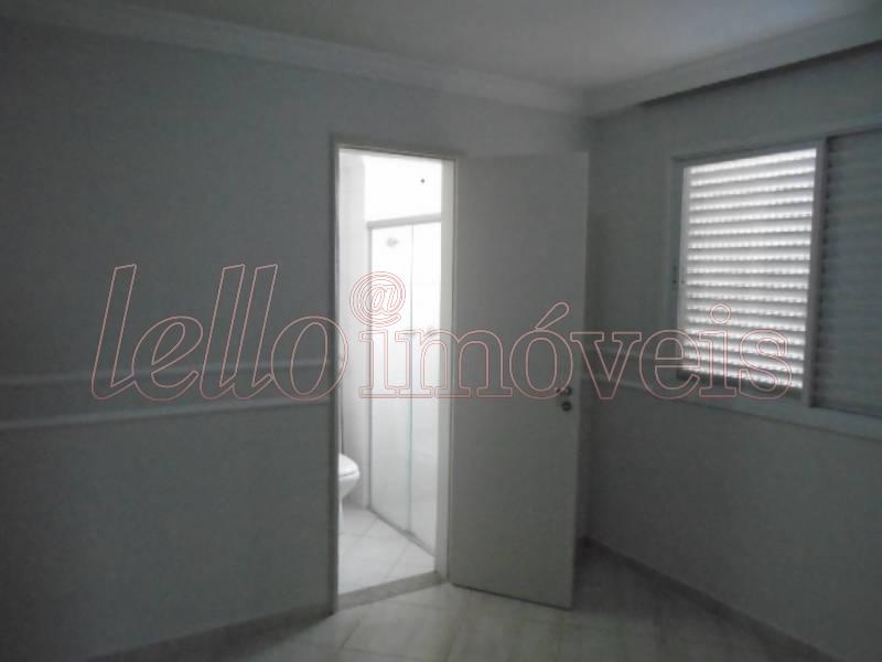 Apartamento para alugar com 3 quartos, 130m² - Foto 28