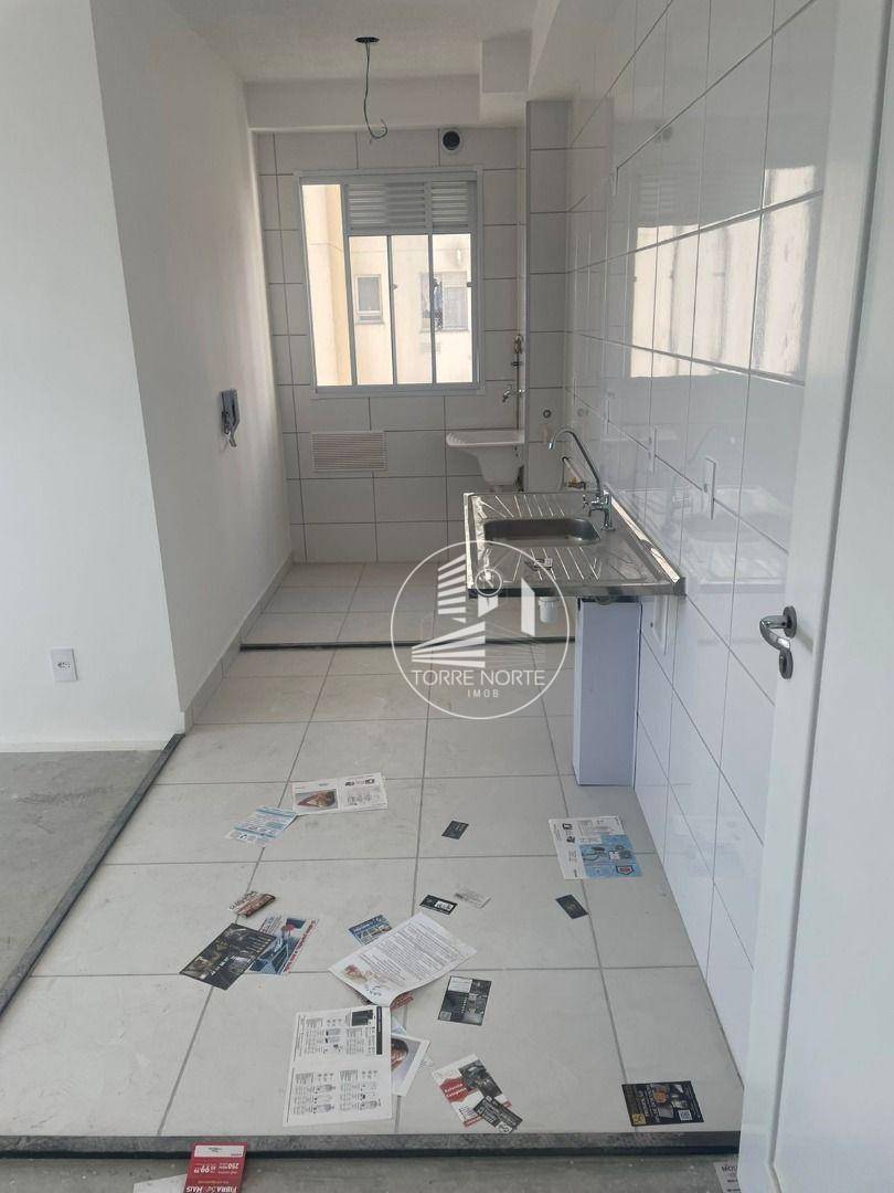 Apartamento à venda com 2 quartos, 46m² - Foto 3