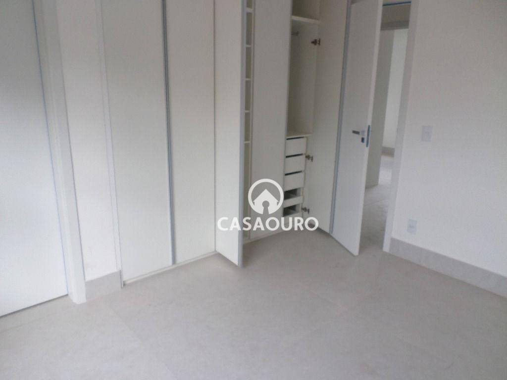 Apartamento à venda com 3 quartos, 100m² - Foto 25