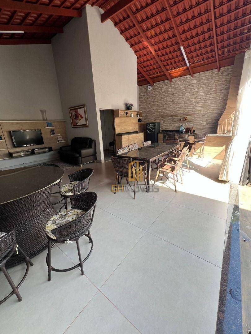 Casa à venda com 3 quartos, 240m² - Foto 23