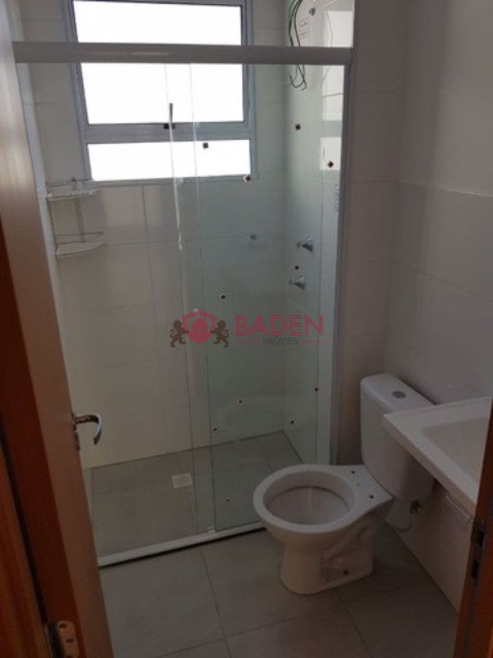 Apartamento à venda com 2 quartos, 52m² - Foto 4