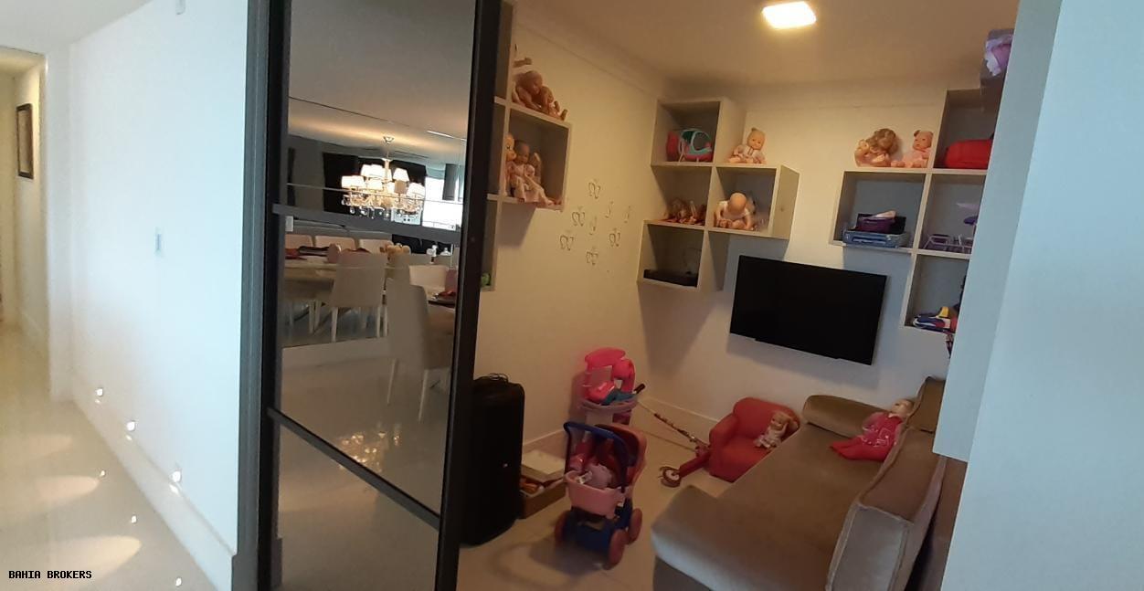 Apartamento à venda com 3 quartos, 152m² - Foto 6