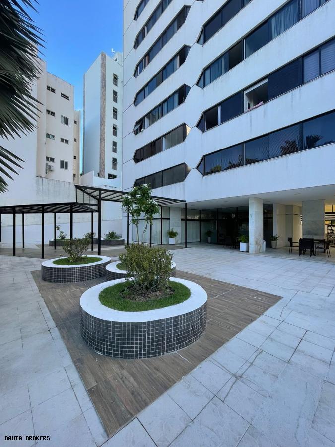 Apartamento à venda com 4 quartos, 143m² - Foto 20
