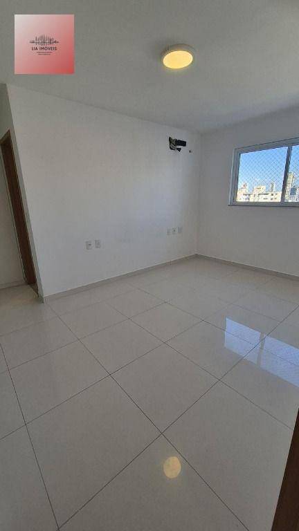 Apartamento à venda com 3 quartos, 143m² - Foto 7