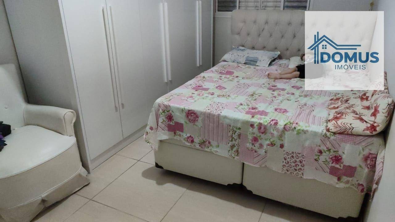 Casa à venda com 3 quartos, 80m² - Foto 18