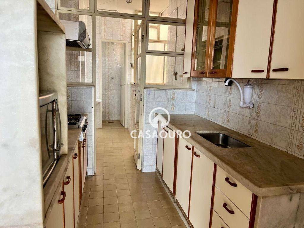 Apartamento à venda com 3 quartos, 112m² - Foto 10