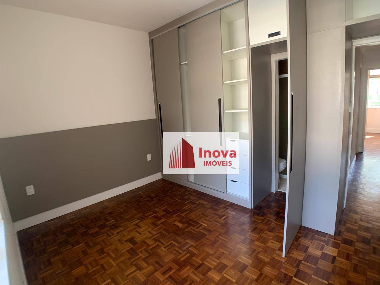 Apartamento à venda com 3 quartos, 134m² - Foto 10