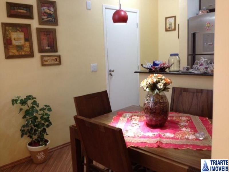 Apartamento à venda com 3 quartos, 65m² - Foto 1