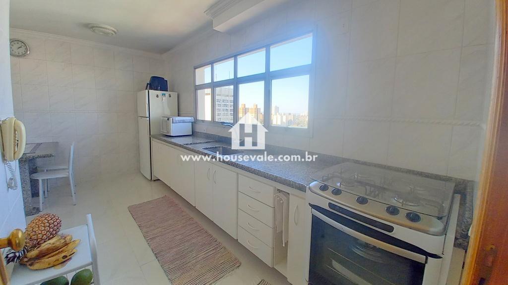 Apartamento à venda com 3 quartos, 117m² - Foto 7