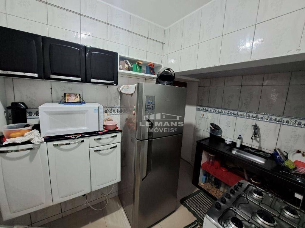 Casa à venda com 4 quartos, 150m² - Foto 10